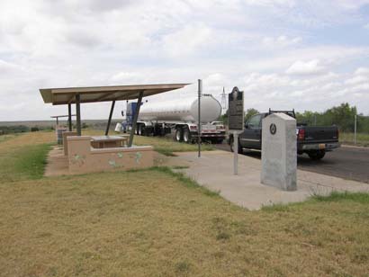 Tee Pee City Texas historical marker