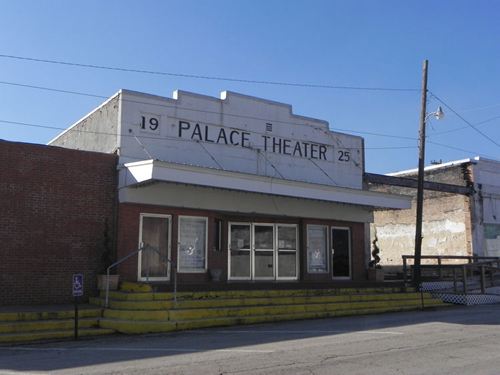 Kirbyville Tx - Palace Theater