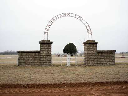 Bradshaw Cemetery gate, Texas 