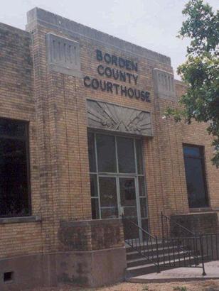 Gail, Texas - Borden County Courthouse entrance