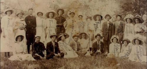 Knickerbocker, TX old group photo