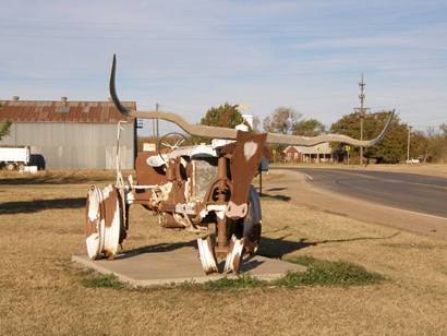 Longhorn tractor, Knox City TX