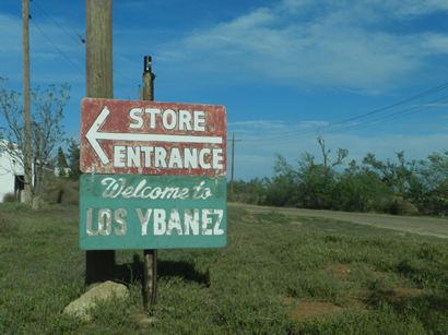 Los Ybanez Tx welcome sign
