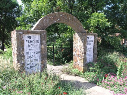 Entrance to garden at Famous Mineral Water Company pavilion 
