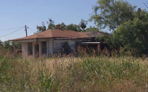 Coleman County TX - Abandoned house in Shields 