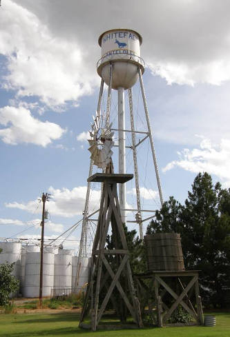 Whiteface Texas water tower and windmill